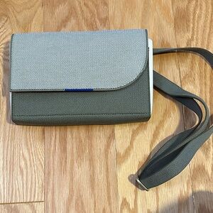Rothy’s Olive and Cream belt bag
